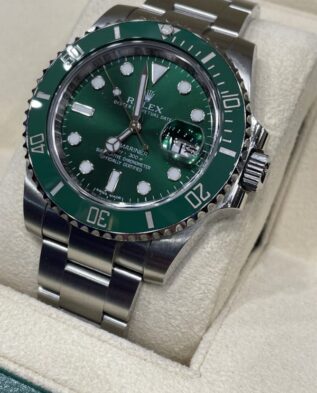 Rolex submariner hulk prezzo store